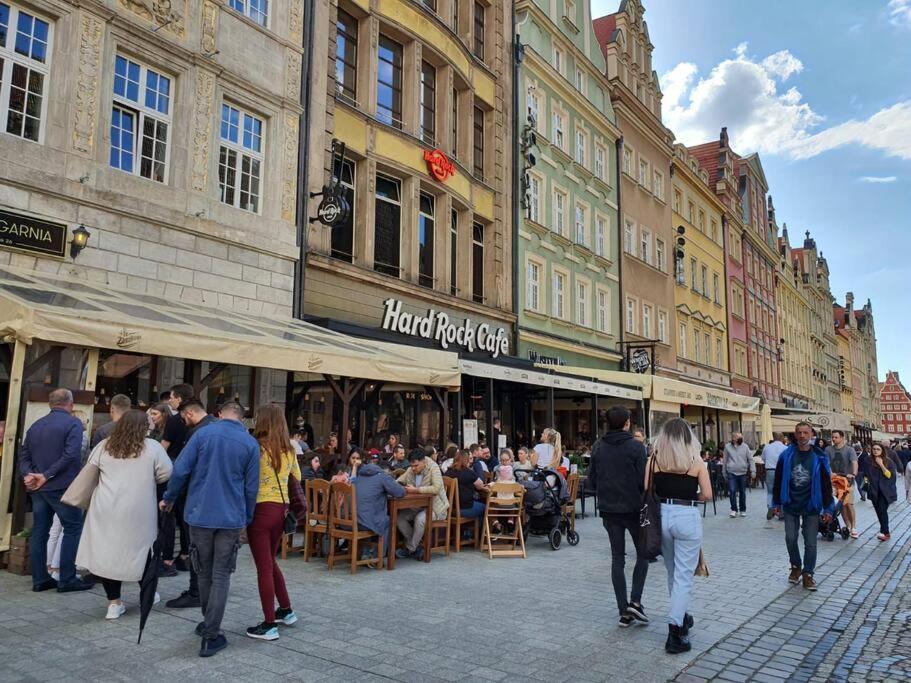 Rynek Pod Fredra Apartment Wroclaw Luaran gambar