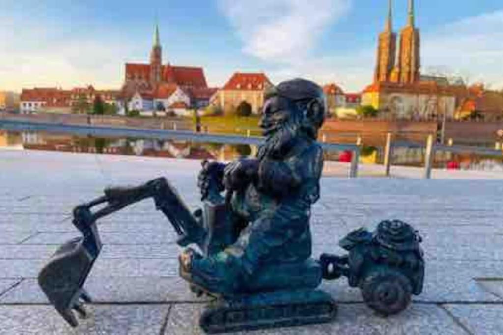 Rynek Pod Fredra Apartment Wroclaw Luaran gambar
